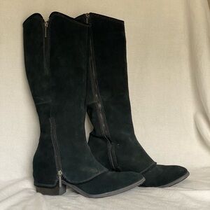 10 Donald J Pliner Tall Riding Boots Black Suede